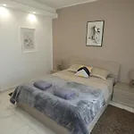 Daire Terrace View-stylish 2bedroom Penthouse Ac-wifi