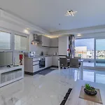 Terrace View-stylish 2bedroom Penthouse Ac-wifi * Msida