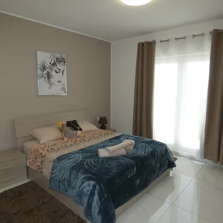 Apartamento Terrace View - A Stylish Two Bedrooms Penthouse Ac-wifi *