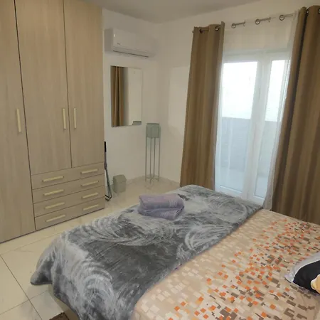 Terrace View - Stylish 2 Bedrooms Penthouse Ac-wifi Appartement *