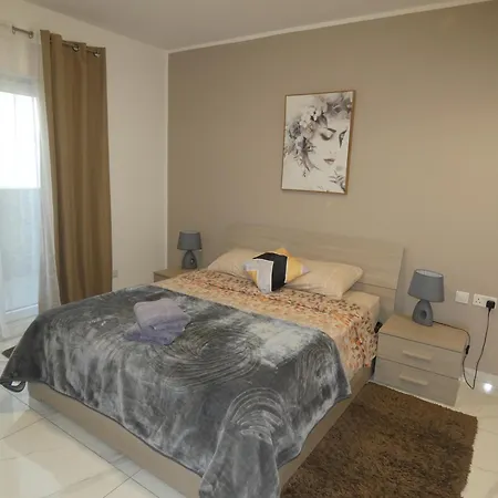 Apartment Terrace View - Stylish 2 Bedrooms Penthouse Ac-wifi