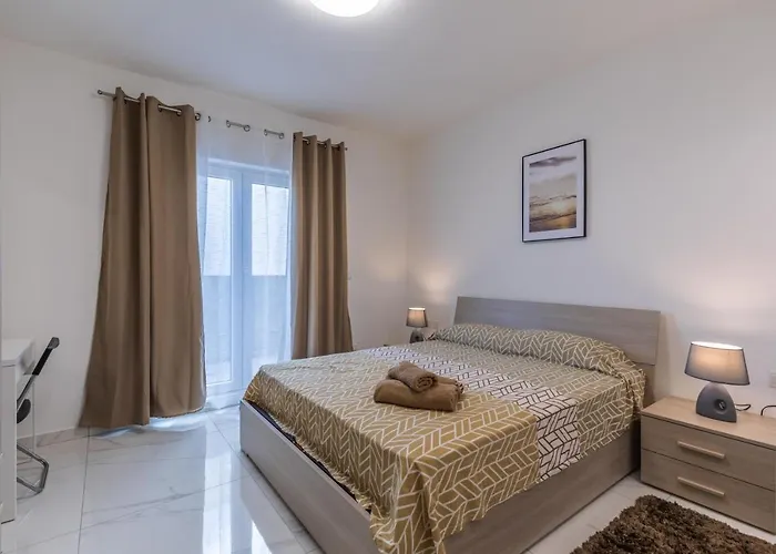 Terraceviewvalletta-stylish 2bedroom Penthouse Ac-wifi * Msida