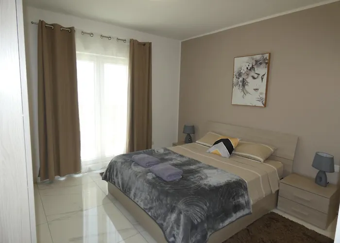 Terraceviewvalletta-stylish 2bedroom Penthouse Ac-wifi * Msida