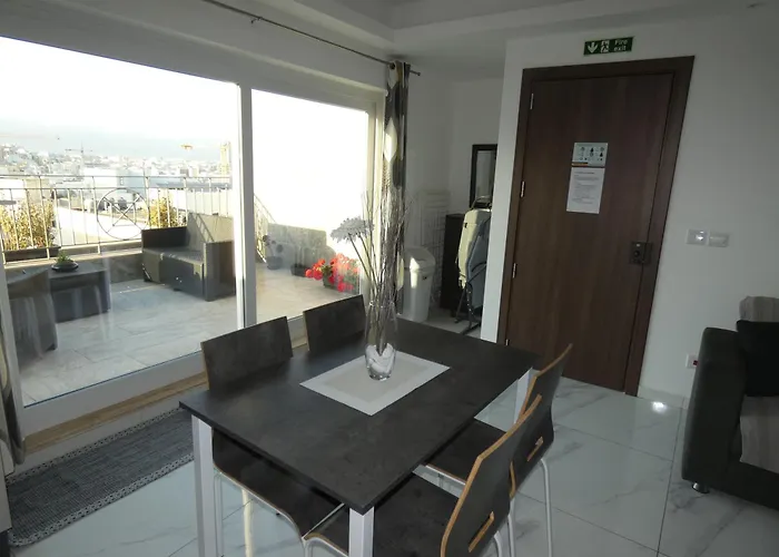 Terraceviewvalletta-stylish 2bedroom Penthouse Ac-wifi * Msida